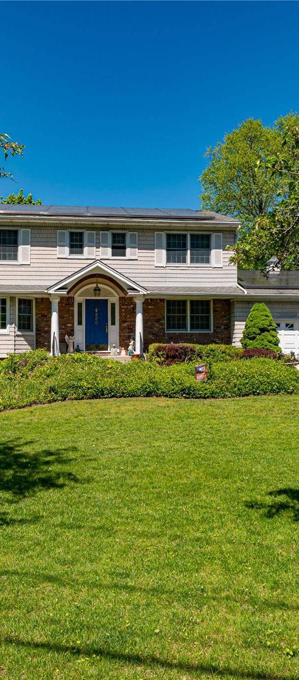 Casa de 4 Dormitorios Frente al Mar en Venta en Brightwaters - Nueva York - EE. UU.