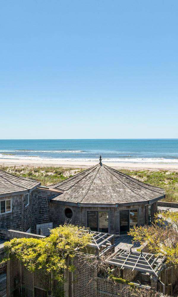 Casa com 4 Quartos à Beira-Mar à Venda em Water Island - Nova Iorque - EUA