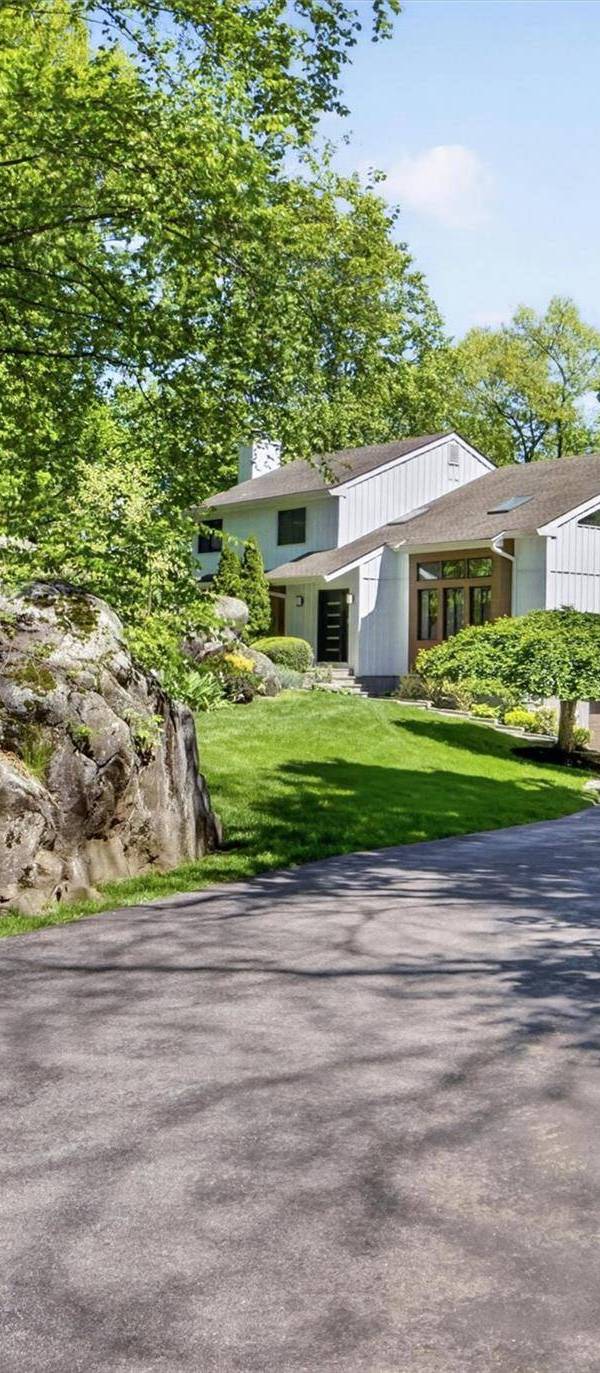 Casa com 4 Quartos à Venda em Cortlandt Manor - Nova Iorque - EUA
