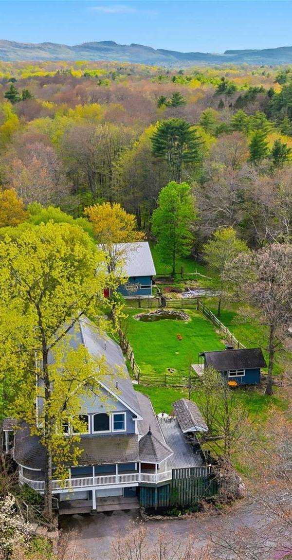 Casa de 4 Dormitorios en Venta en Cottekill - Nueva York - EE. UU.