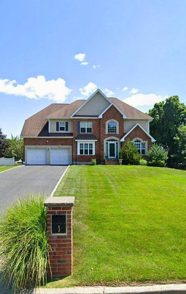 Casa de 4 Dormitorios en Venta en East Patchogue - Nueva York - EE. UU.