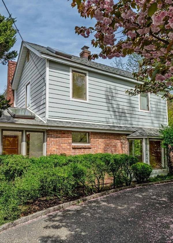 Casa com 4 Quartos à Venda em East Setauket - Nova Iorque - EUA