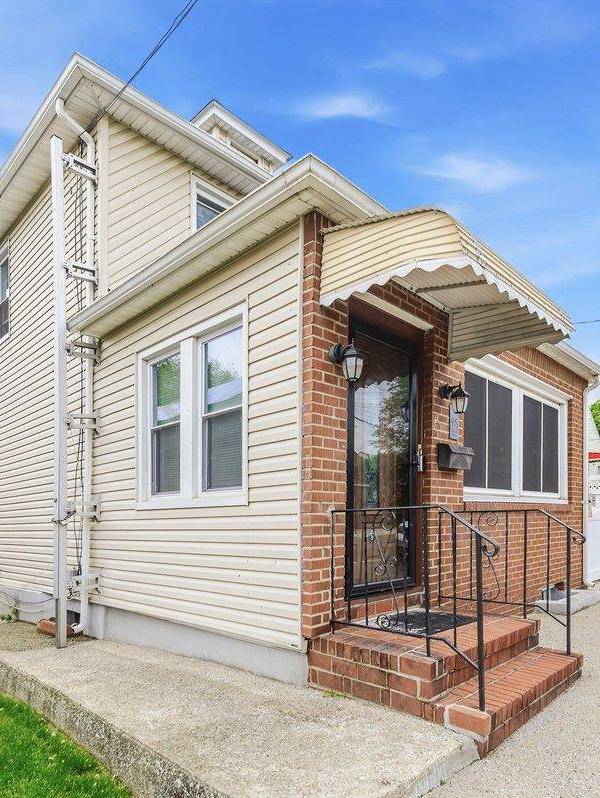Maison 4 chambres à vendre à Elmont - New York - USA