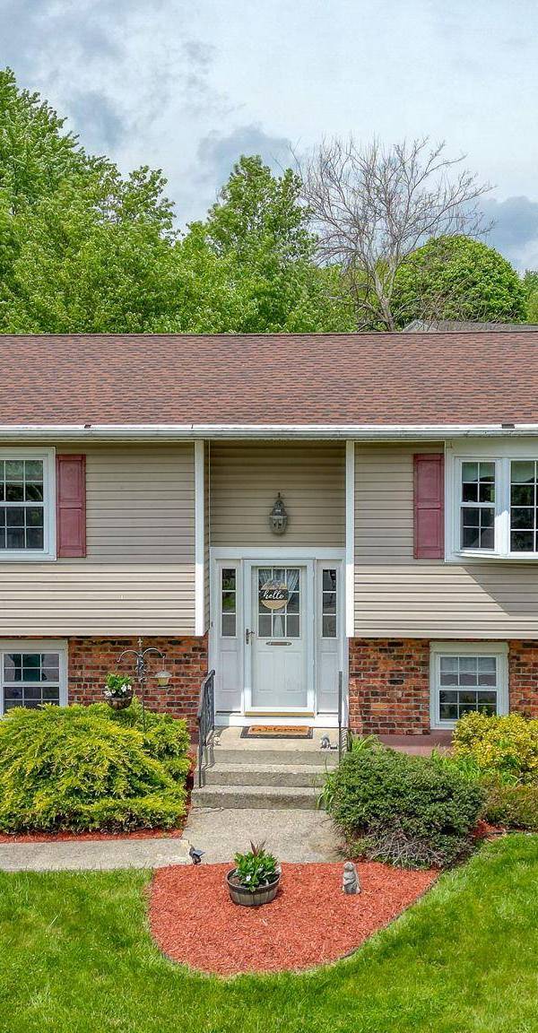 4 Bedroom Home for Sale in Fishkill - New York - USA