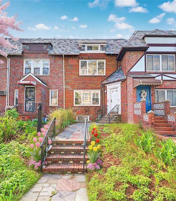Maison 4 chambres à vendre à Forest Hills - New York - USA