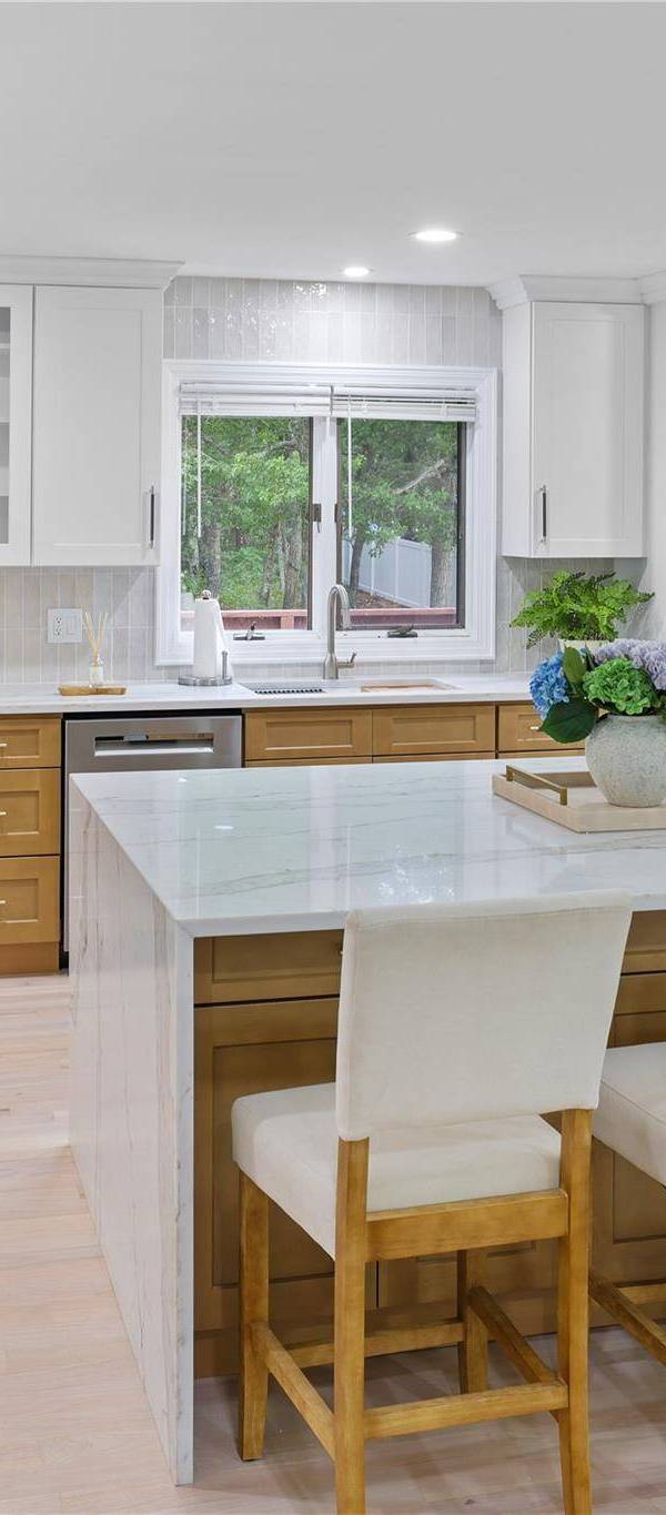 Casa de 4 Dormitorios en Venta en Hampton Bays - Nueva York - EE. UU.
