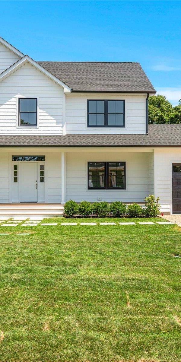 Casa de 4 Dormitorios en Venta en Hampton Bays - Nueva York - EE. UU.
