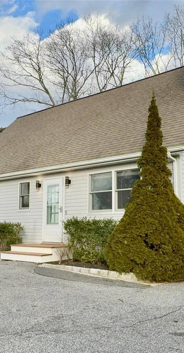 Casa de 4 Dormitorios en Venta en Hampton Bays - Nueva York - EE. UU.