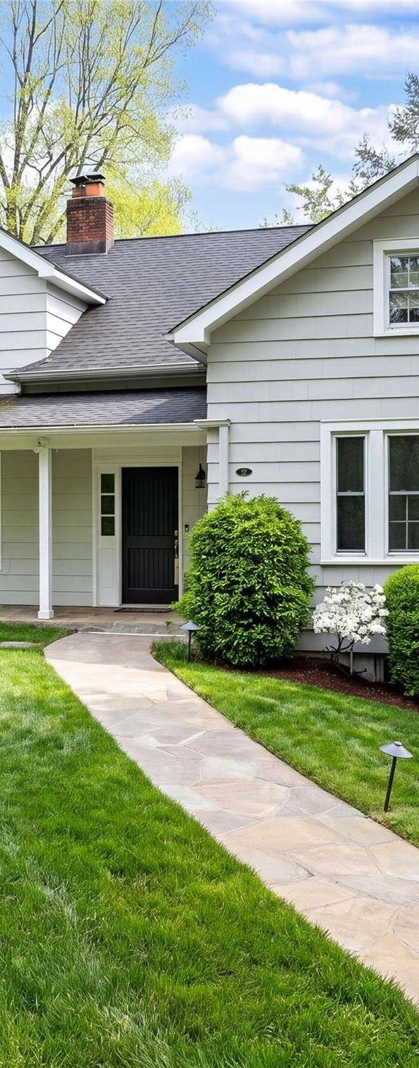 Casa de 4 Dormitorios en Venta en Harrison - Nueva York - EE. UU.