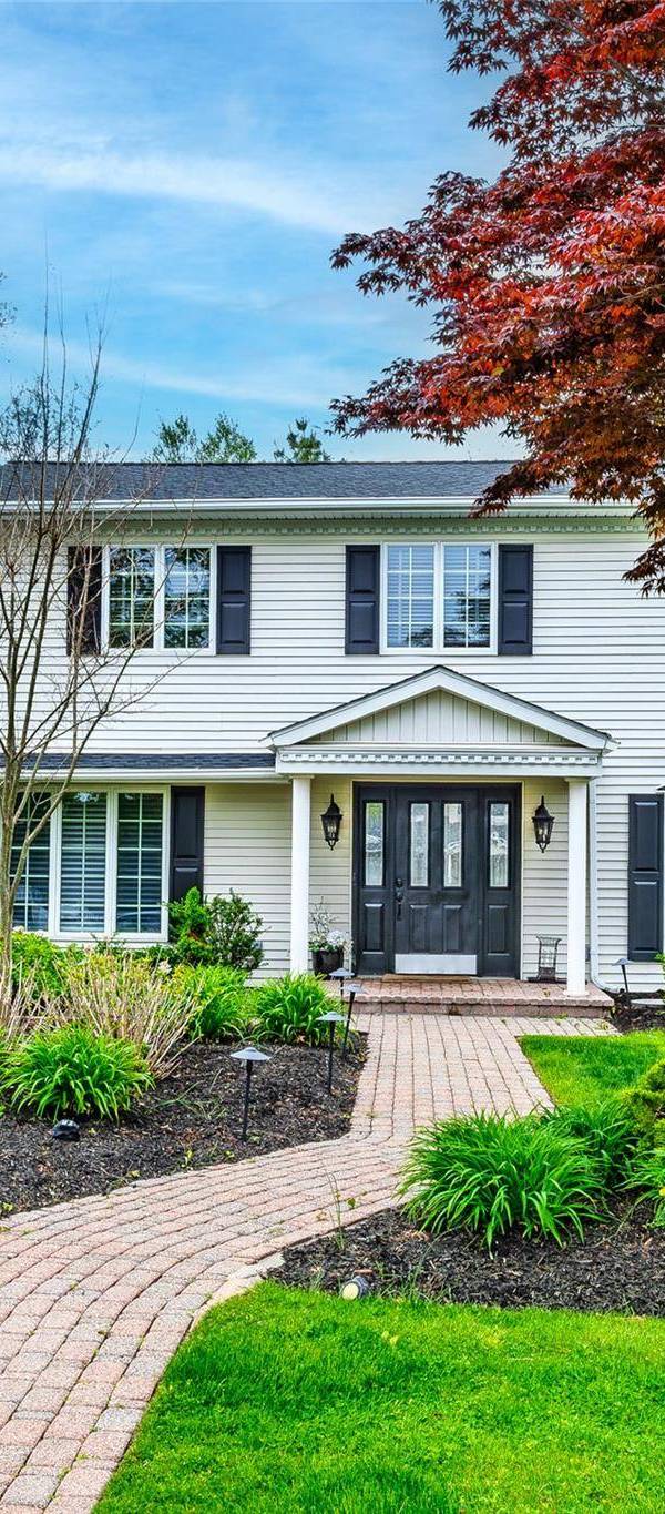 Casa com 4 Quartos à Venda em Hauppauge - Nova Iorque - EUA