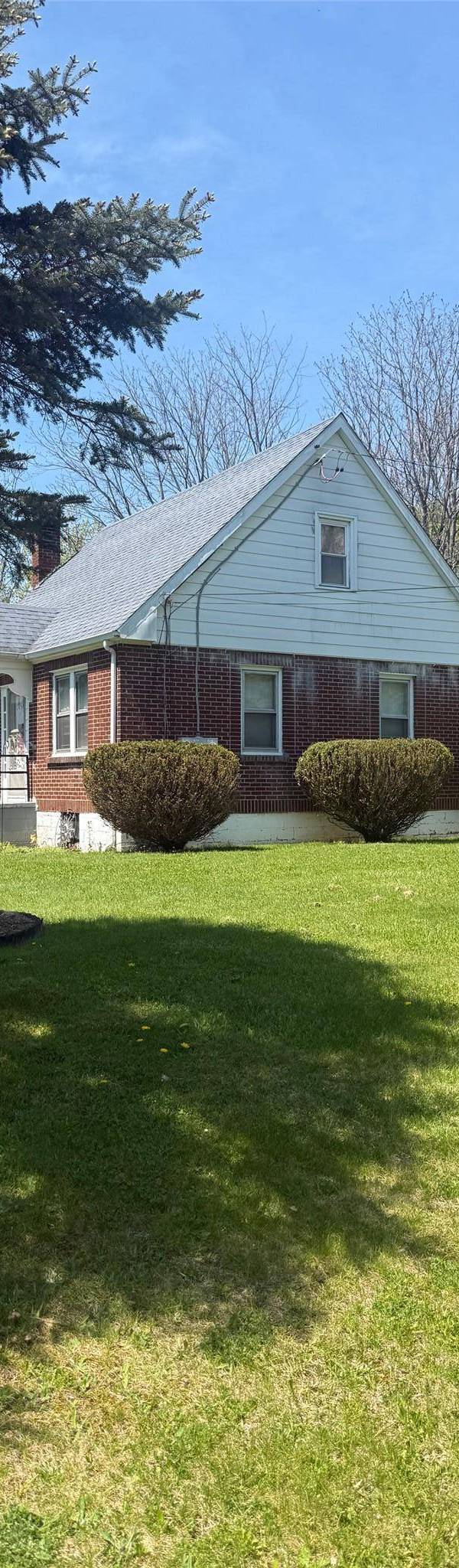 Casa de 4 Dormitorios en Venta en Highland - Nueva York - EE. UU.