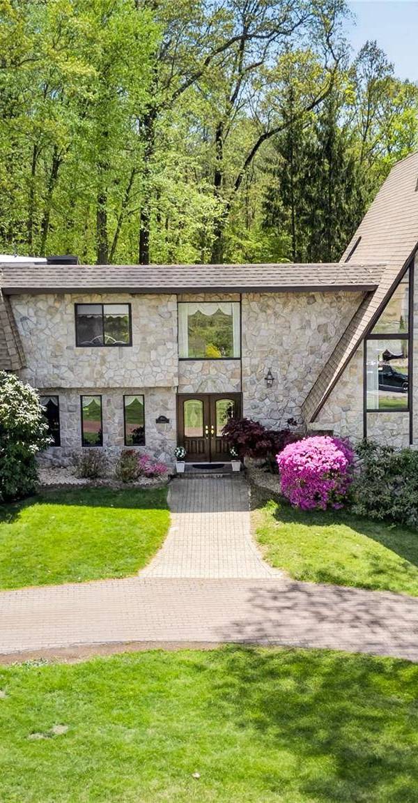 Casa com 4 Quartos à Venda em Hopewell Junction - Nova Iorque - EUA