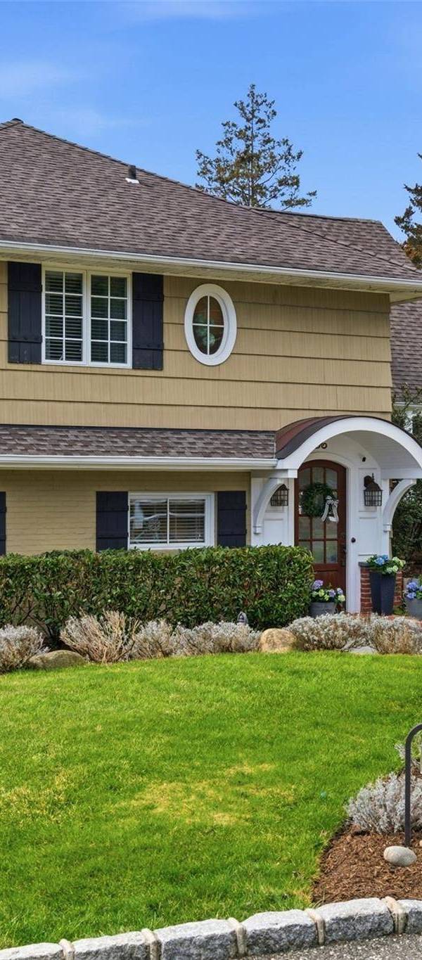 Casa de 4 Dormitorios en Venta en Huntington - Nueva York - EE. UU.
