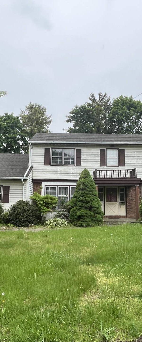 Casa de 4 Dormitorios en Venta en Huntington - Nueva York - EE. UU.
