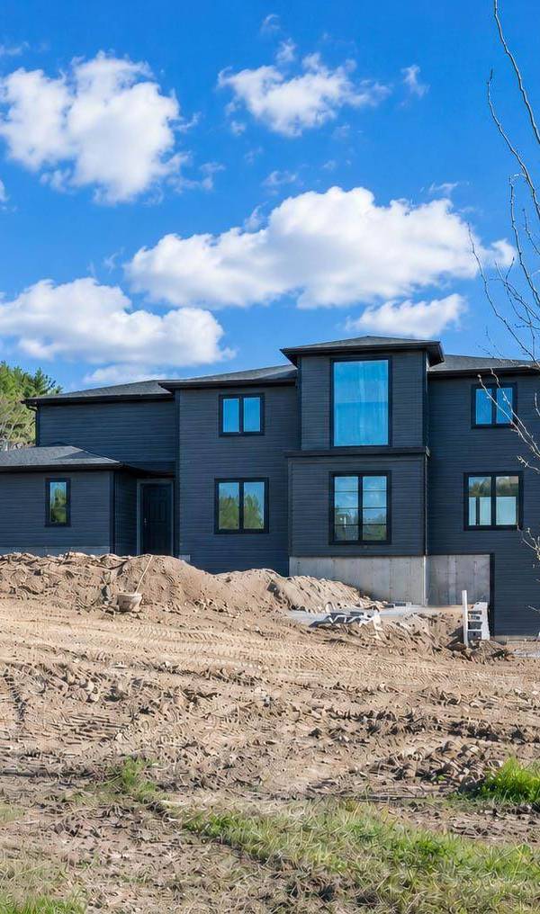 Casa de 4 Dormitorios en Venta en Lagrangeville - Nueva York - EE. UU.