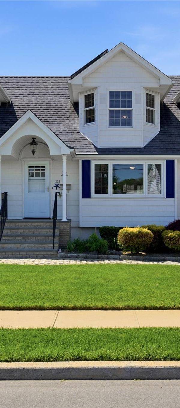 Casa com 4 Quartos à Venda em Massapequa Park - Nova Iorque - EUA