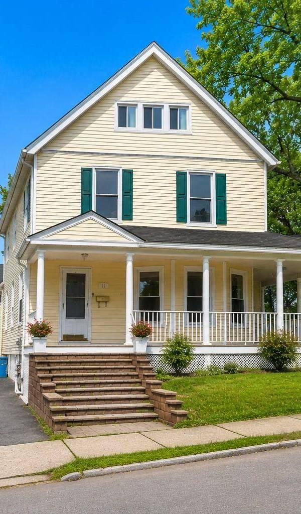4 Bedroom Home for Sale in Middletown - New York - USA