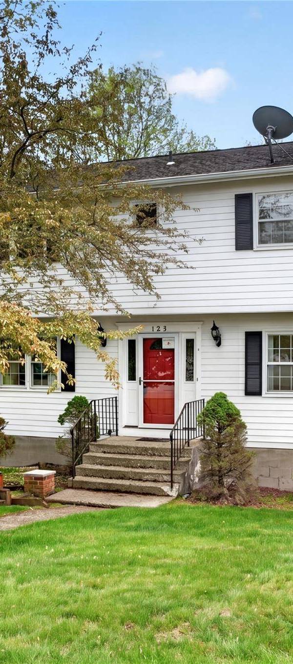 Casa de 4 Dormitorios en Venta en Monroe - Nueva York - EE. UU.