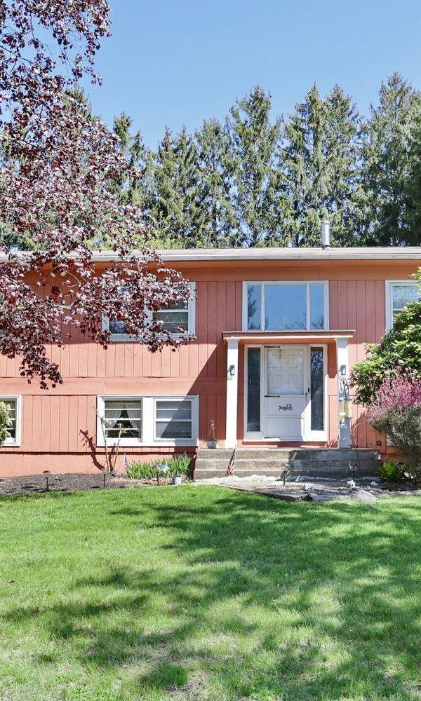 Casa com 4 Quartos à Venda em Monsey - Nova Iorque - EUA