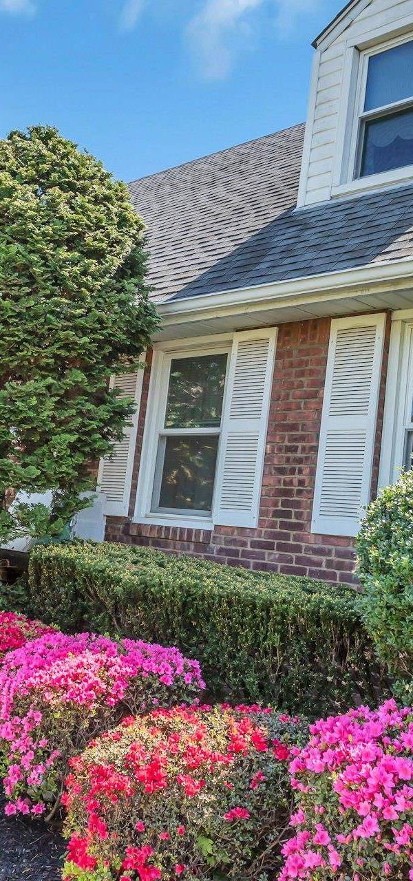 4 Bedroom Home for Sale in New Hyde Park - New York - USA