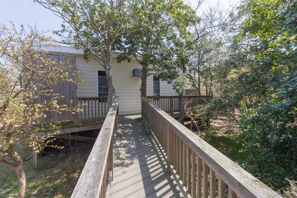 Casa com 4 Quartos à Venda em Ocean Bay Park - Nova Iorque - EUA