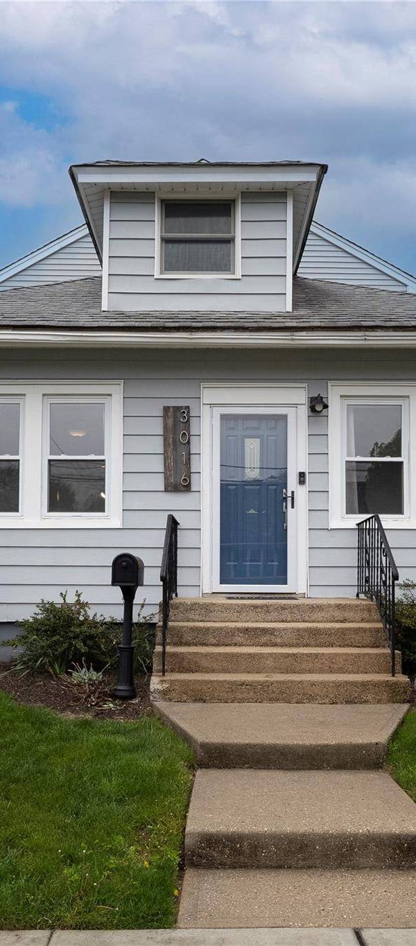 Casa de 4 Dormitorios en Venta en Oceanside - Nueva York - EE. UU.