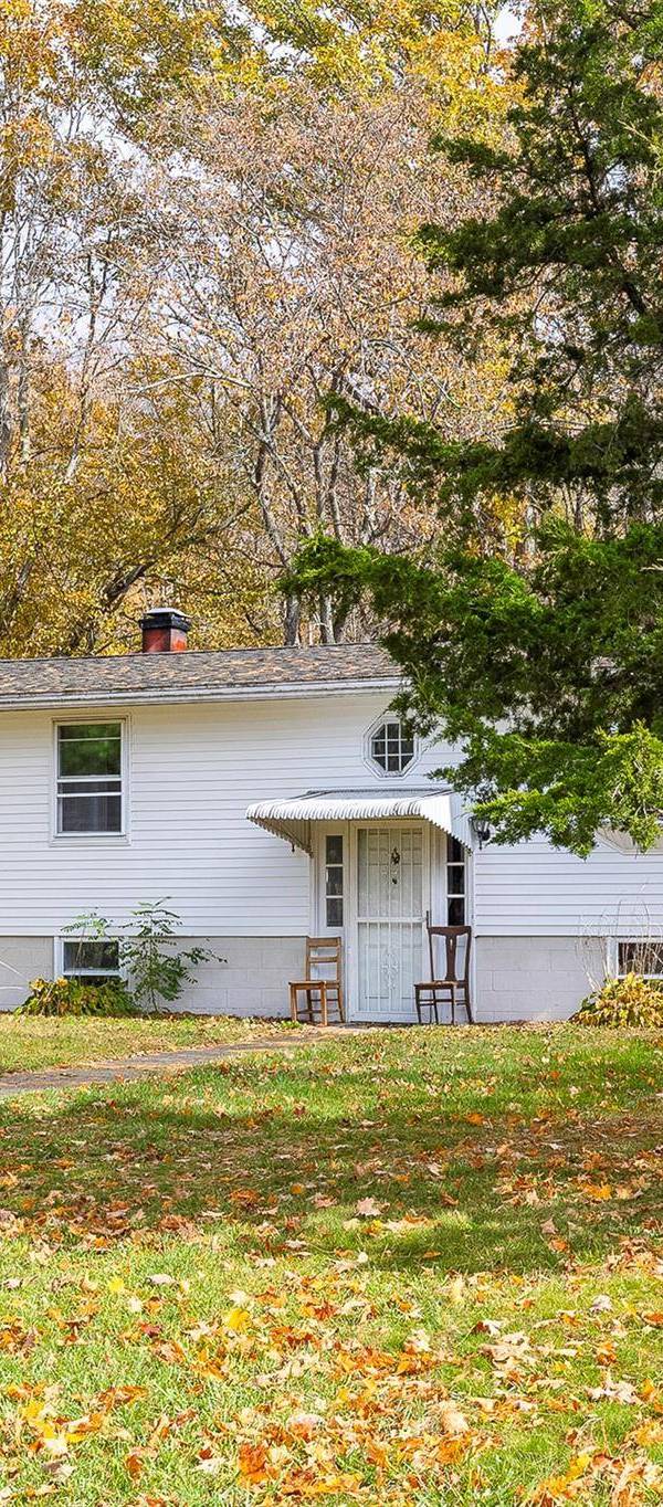 Casa de 4 Dormitorios en Venta en Pine Plains - Nueva York - EE. UU.