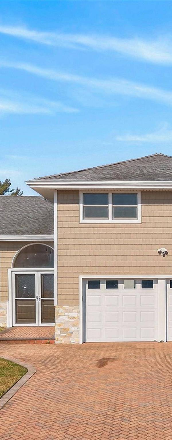 Casa com 4 Quartos à Venda em Plainview - Nova Iorque - EUA