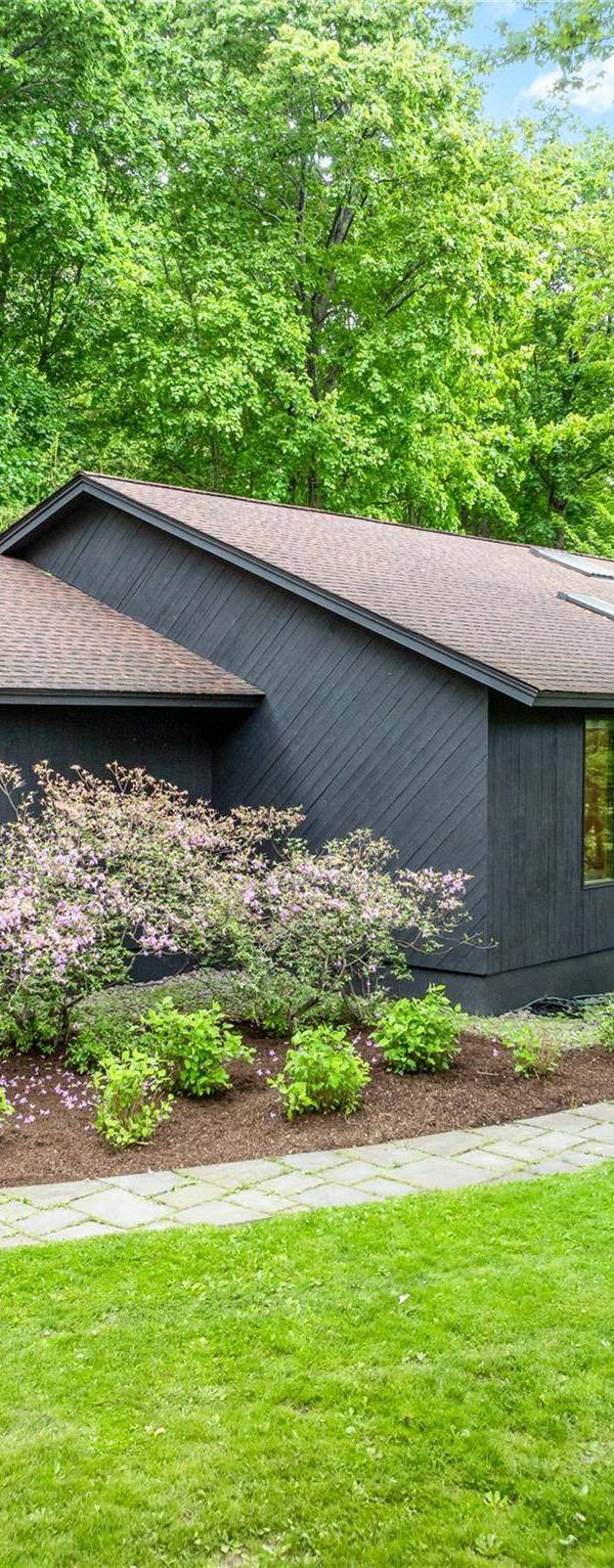 Casa de 4 Dormitorios en Venta en Pleasantville - Nueva York - EE. UU.