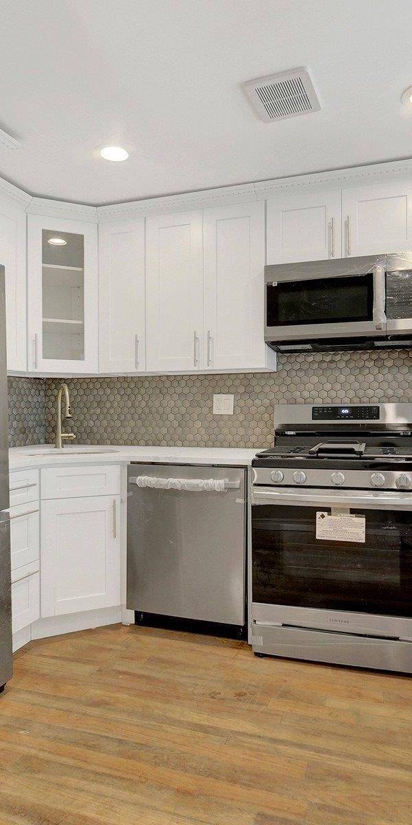 Casa com 4 Quartos à Venda em Queens Village - Nova Iorque - EUA