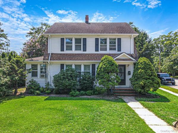 Casa com 4 Quartos à Venda em Riverhead - Nova Iorque - EUA