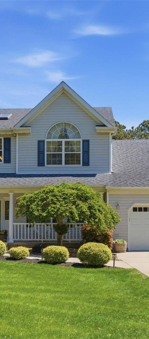 4 Bedroom Home for Sale in Shoreham - New York - USA