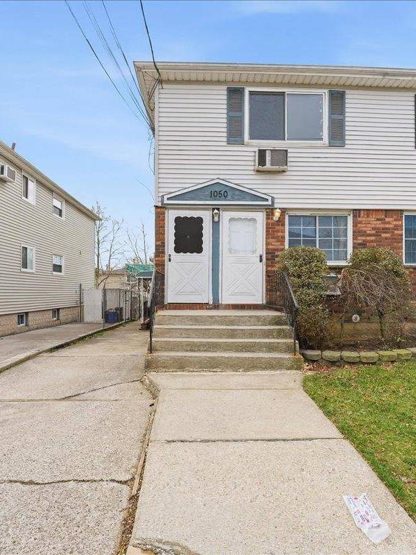 Maison avec 4 chambres à vendre à Staten Island - New York - EUA
