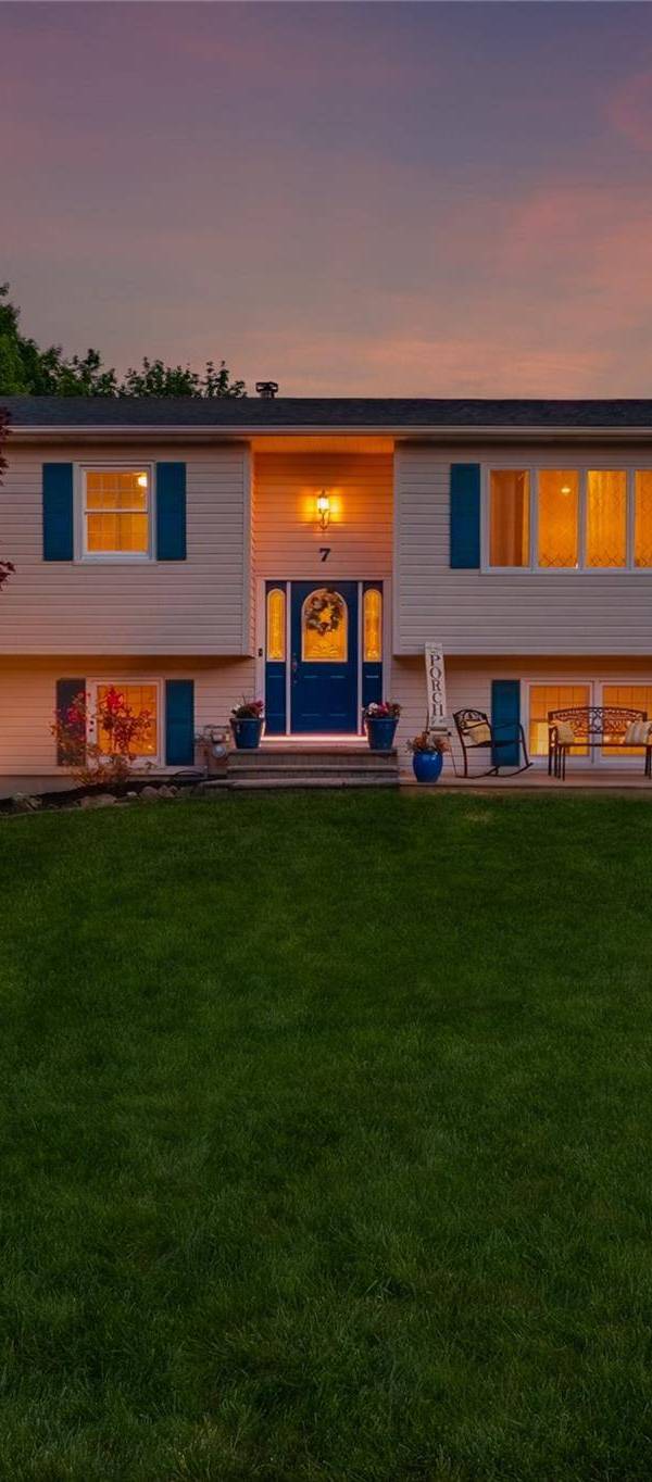 4 Bedroom Home for Sale in Stony Point - New York - USA