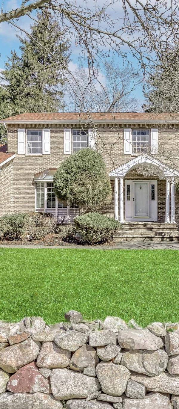 Casa con 4 Dormitorios en Venta en Suffern - Nueva York - EE. UU.