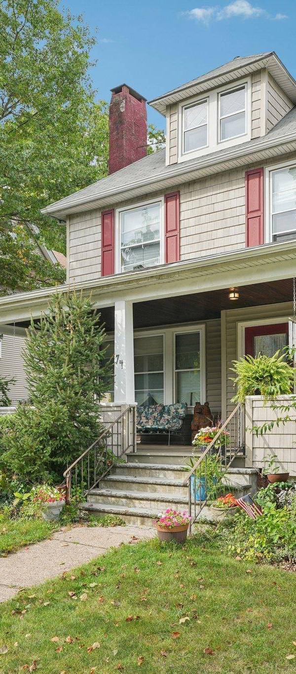 Casa con 4 Dormitorios en Venta en Suffern - Nueva York - EE. UU.