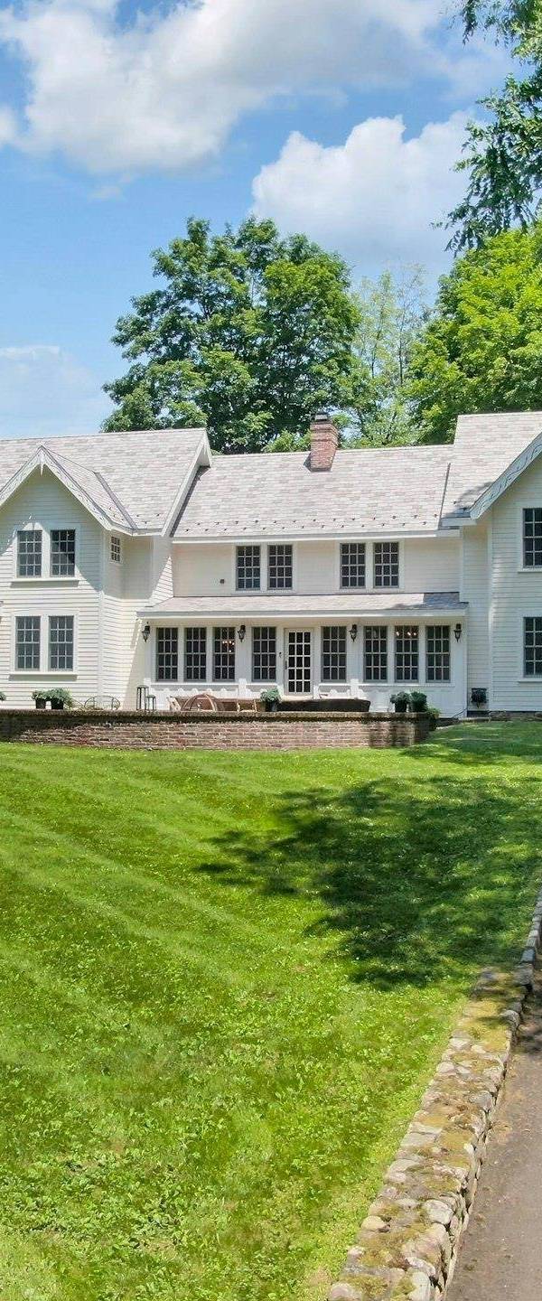 Casa con 4 Dormitorios en Venta en Suffern - Nueva York - EE. UU.