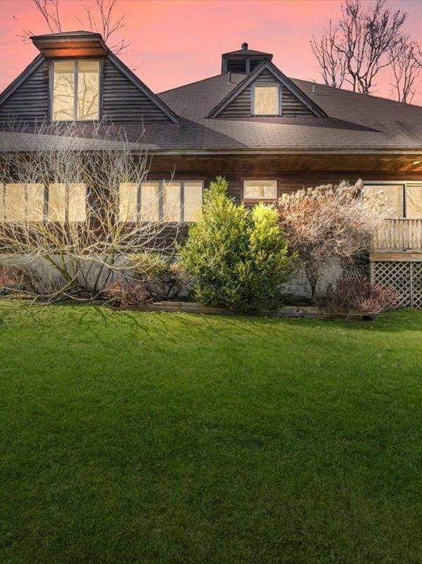 Casa com 4 Quartos à Venda em Tuxedo Park - Nova Iorque - EUA