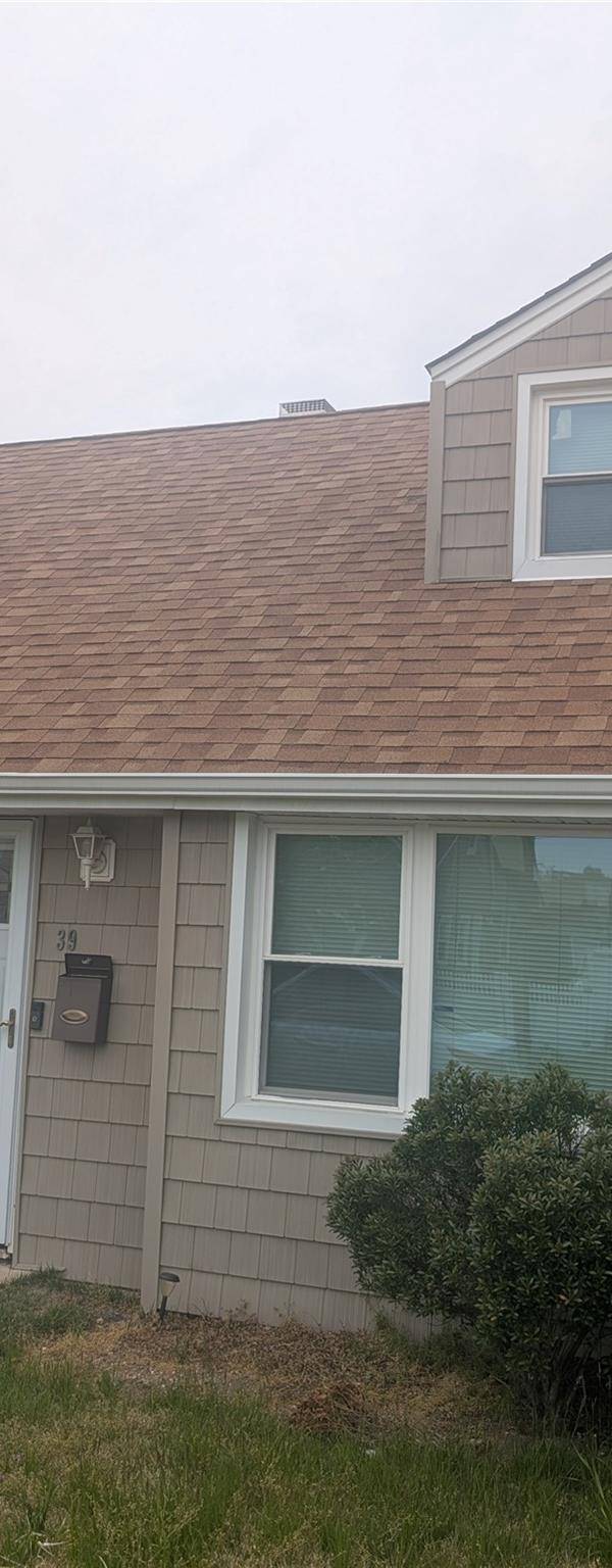 Casa de 4 Dormitorios en Venta en Valley Stream - Nueva York - EE. UU.