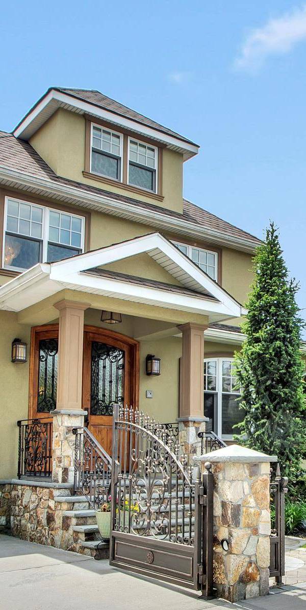 Casa de 4 Dormitorios en Venta en Whitestone - Nueva York - EE. UU.