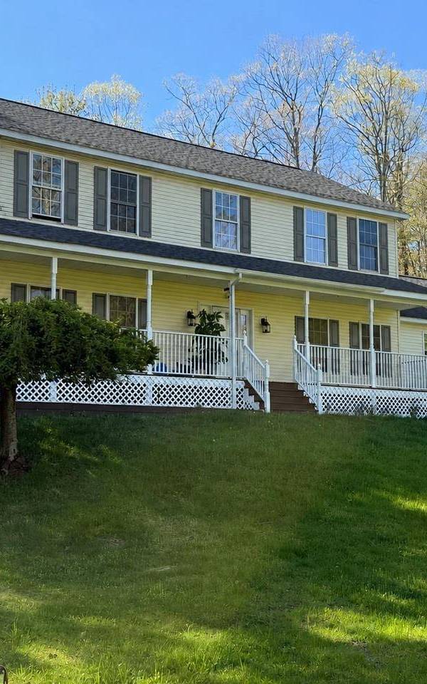 4 Bedroom Home for Sale in Wurtsboro - New York - USA