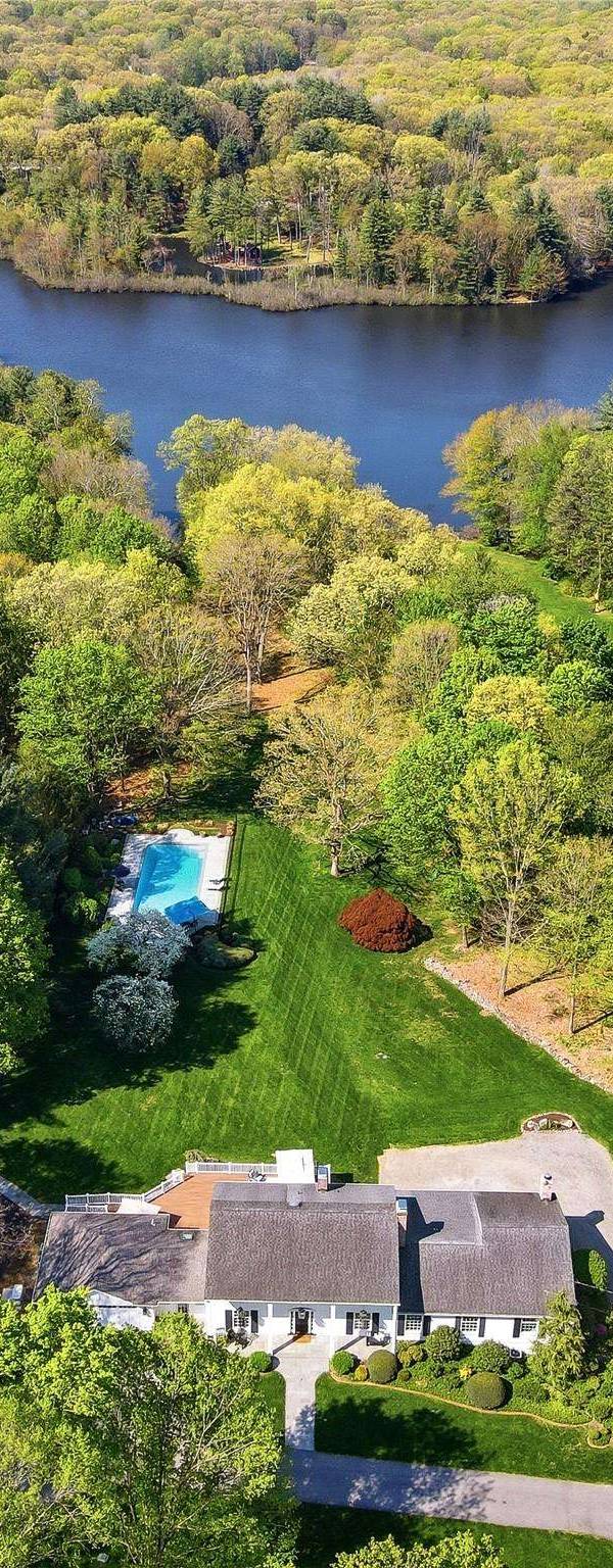Casa de 5 Dormitorios Frente al Mar en Venta en Bedford - Nueva York - EE. UU.
