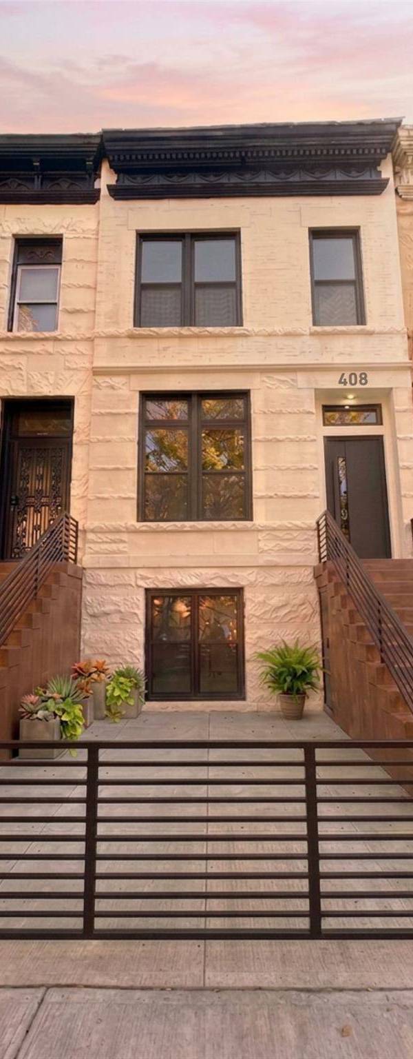 Casa de 5 Dormitorios en Venta en Brooklyn - Nueva York - EE. UU.