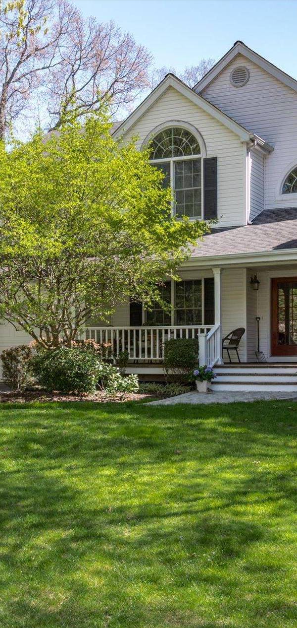 Casa de 5 Dormitorios en Venta en Dix Hills - Nueva York - EE. UU.