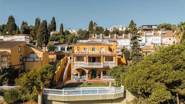 5-Bedroom House for Sale in Fuengirola, Costa del Sol