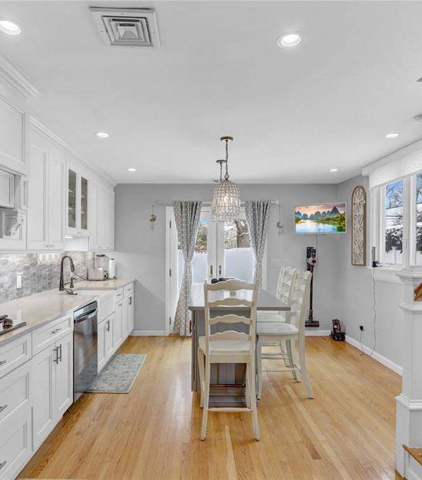 Casa de 5 Dormitorios en Venta en Glen Cove - Nueva York - EE. UU.