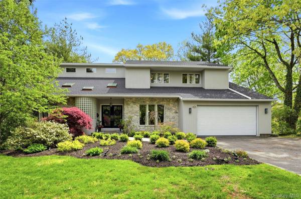 Casa com 5 Quartos à Venda em Glen Head - Nova Iorque - EUA