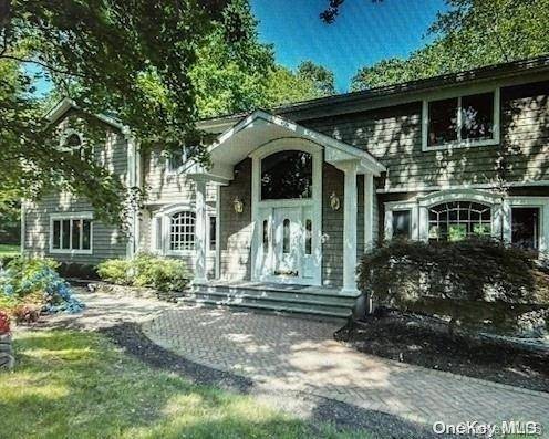 Casa de 5 Dormitorios en Venta en Huntington - Nueva York - EE. UU.