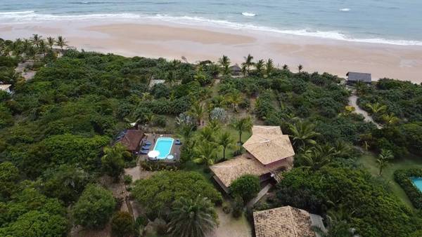 Casa com 5 Quartos à Venda em Maraú - Bahia - Brasil