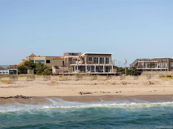 Casa com 5 Quartos à Venda em Ocean Bay Park - Nova Iorque - EUA